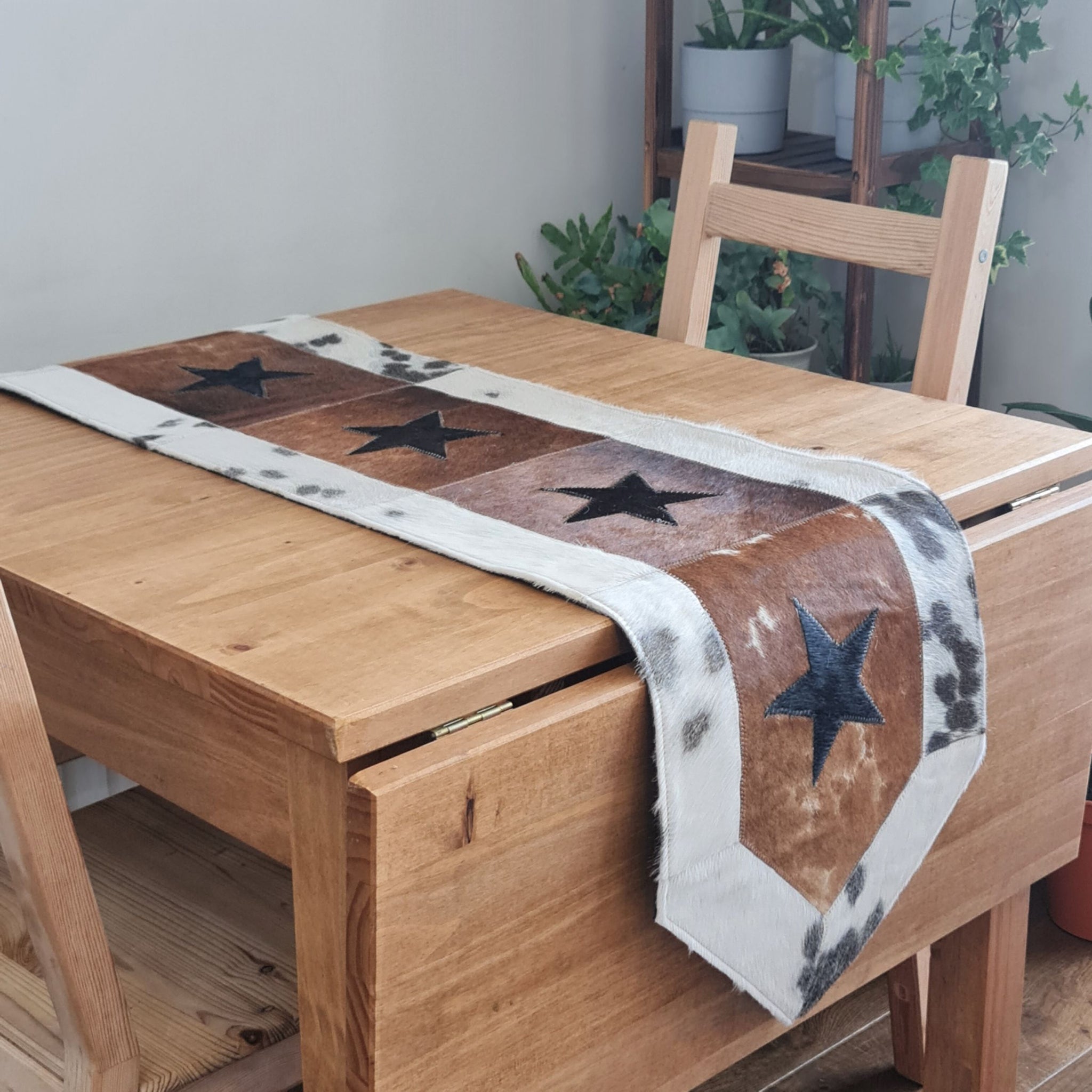 Cowhide Table Runner - Hair on Leather Patchwork Leather Table Top - Table Decor - Table Mat - BLCTR11